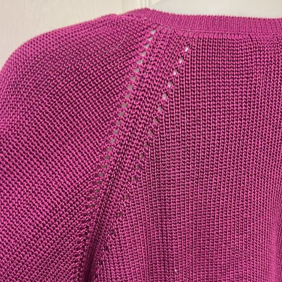 Eleven Six violet Elsi v neck Peruvian cotton sweater
Size XS/small - Picture 8 of 11